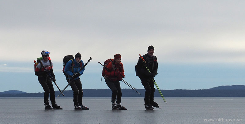 Ice skating on lake Siljan