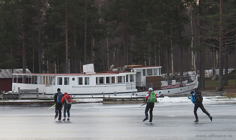 Ice skating on lake Siljan