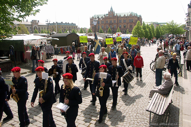 Inauguration of the inline skating track in Varberg, May 2006.